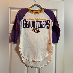 LSU Geaux Tigers Ladies  Shirt Purple White Small. 3/4 sleeve, high low hem